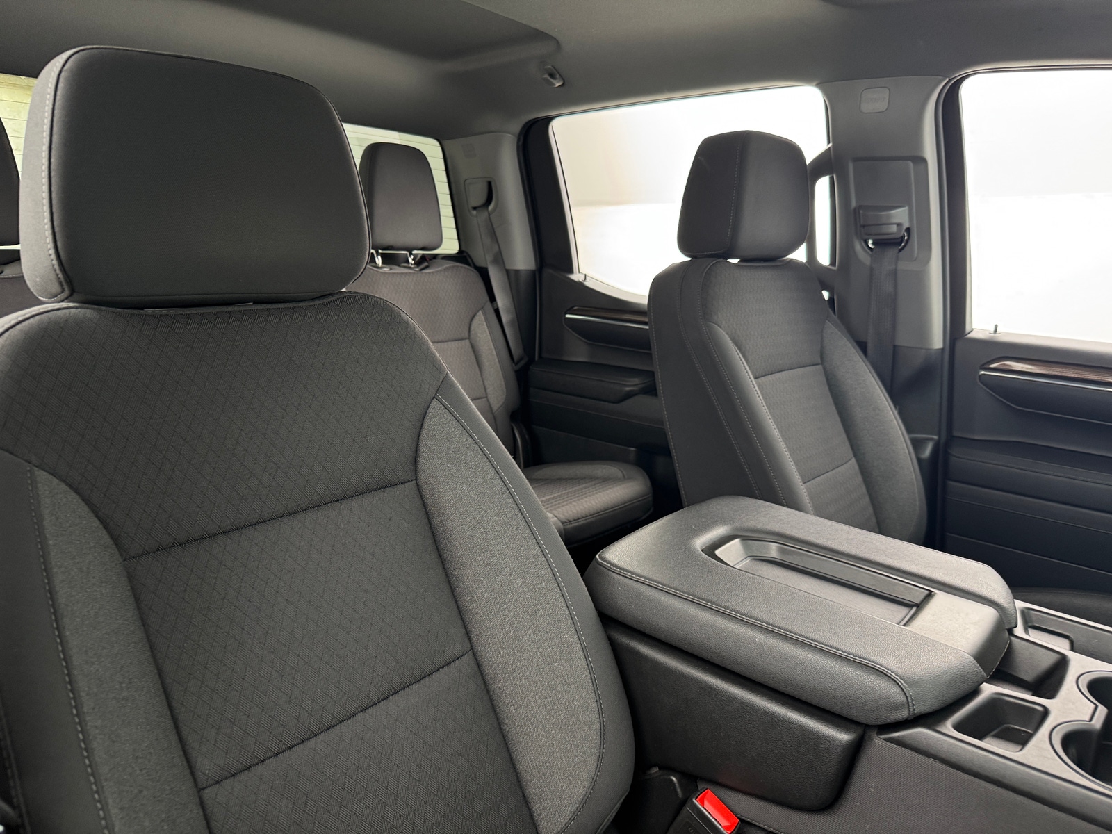 Thumbnail: 2024 Chevrolet Silverado 1500 - 2