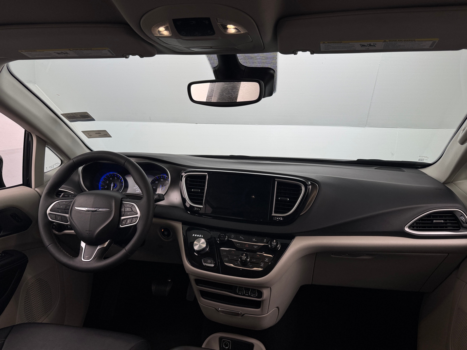Thumbnail: 2024 Chrysler Pacifica - 2