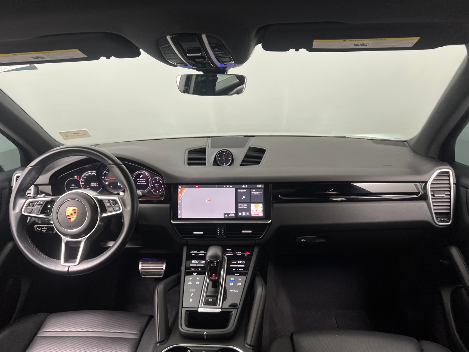 Thumbnail: 2021 Porsche Cayenne - 2