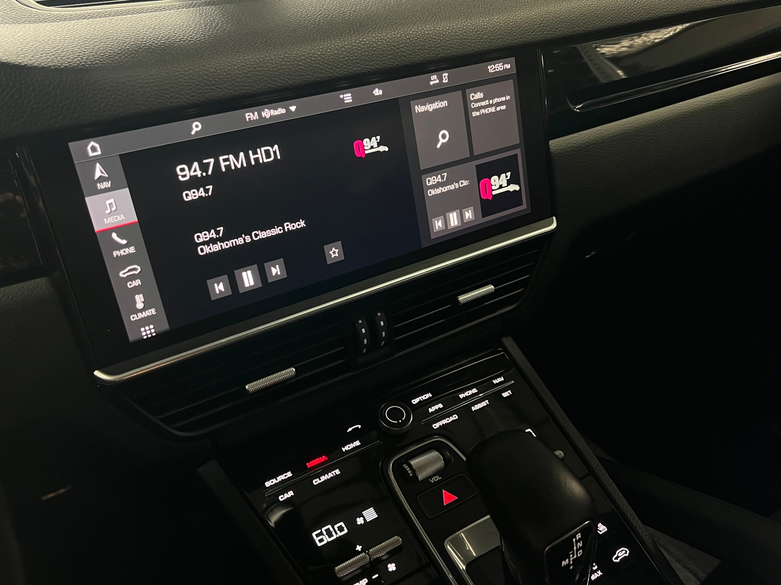 Thumbnail: 2021 Porsche Cayenne - 3