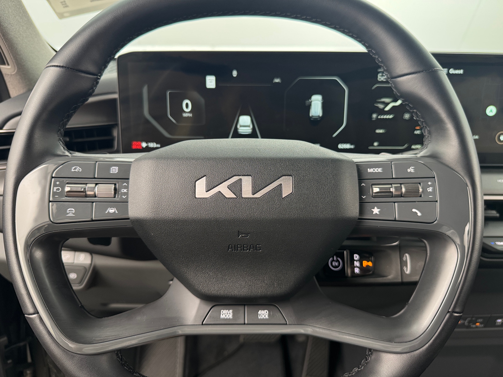 Thumbnail: 2024 Kia EV9 - 4