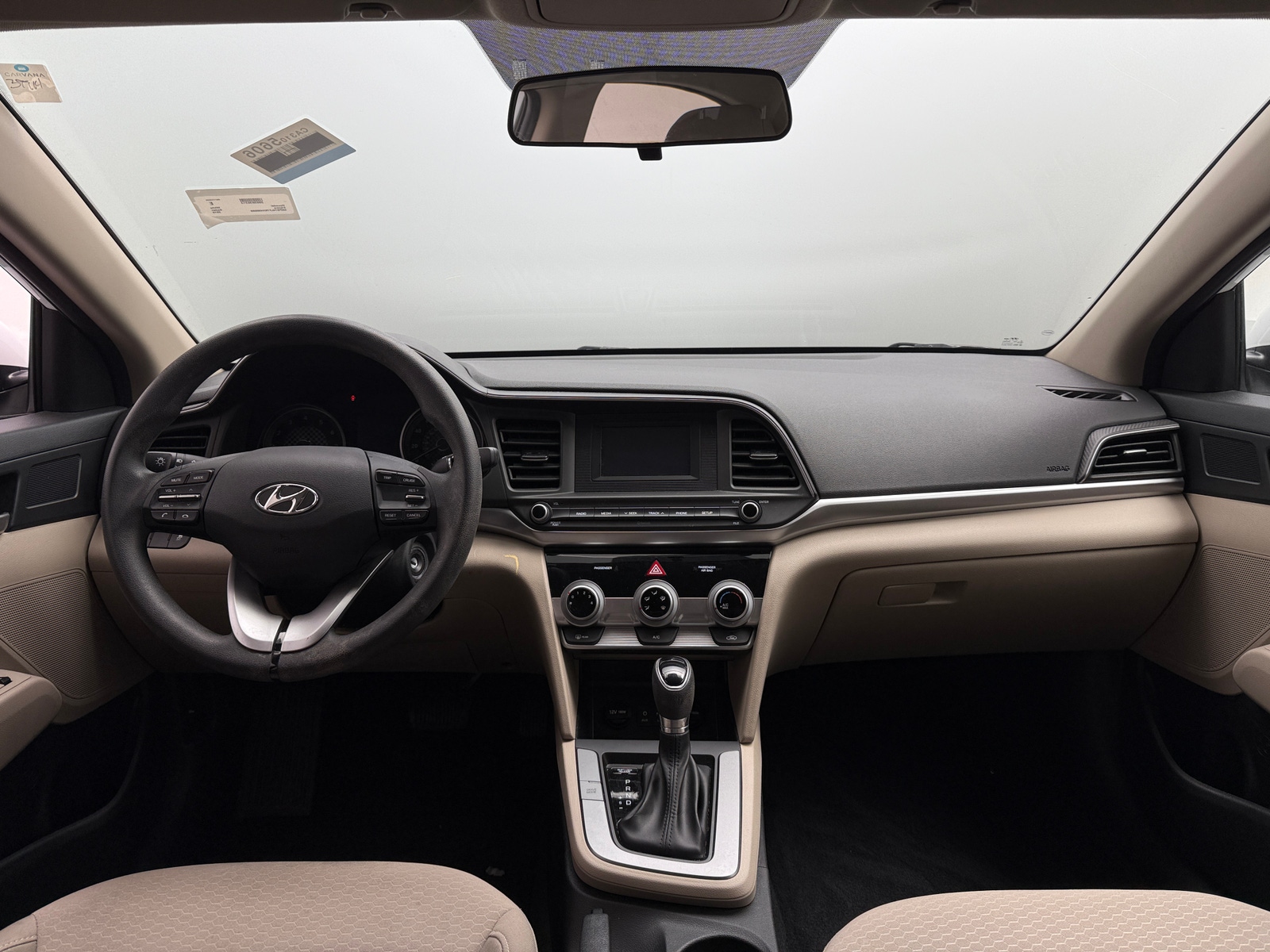 Thumbnail: 2019 Hyundai Elantra - 3