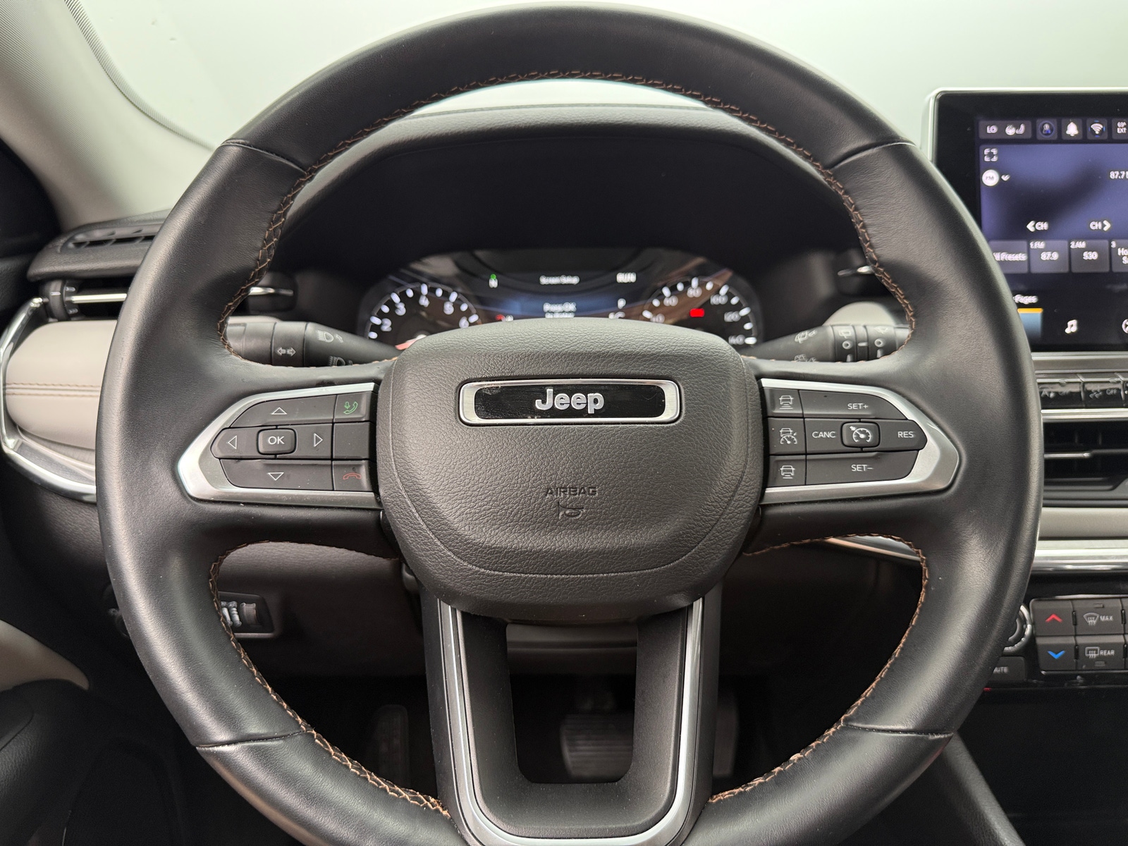 Thumbnail: 2022 Jeep Compass - 4