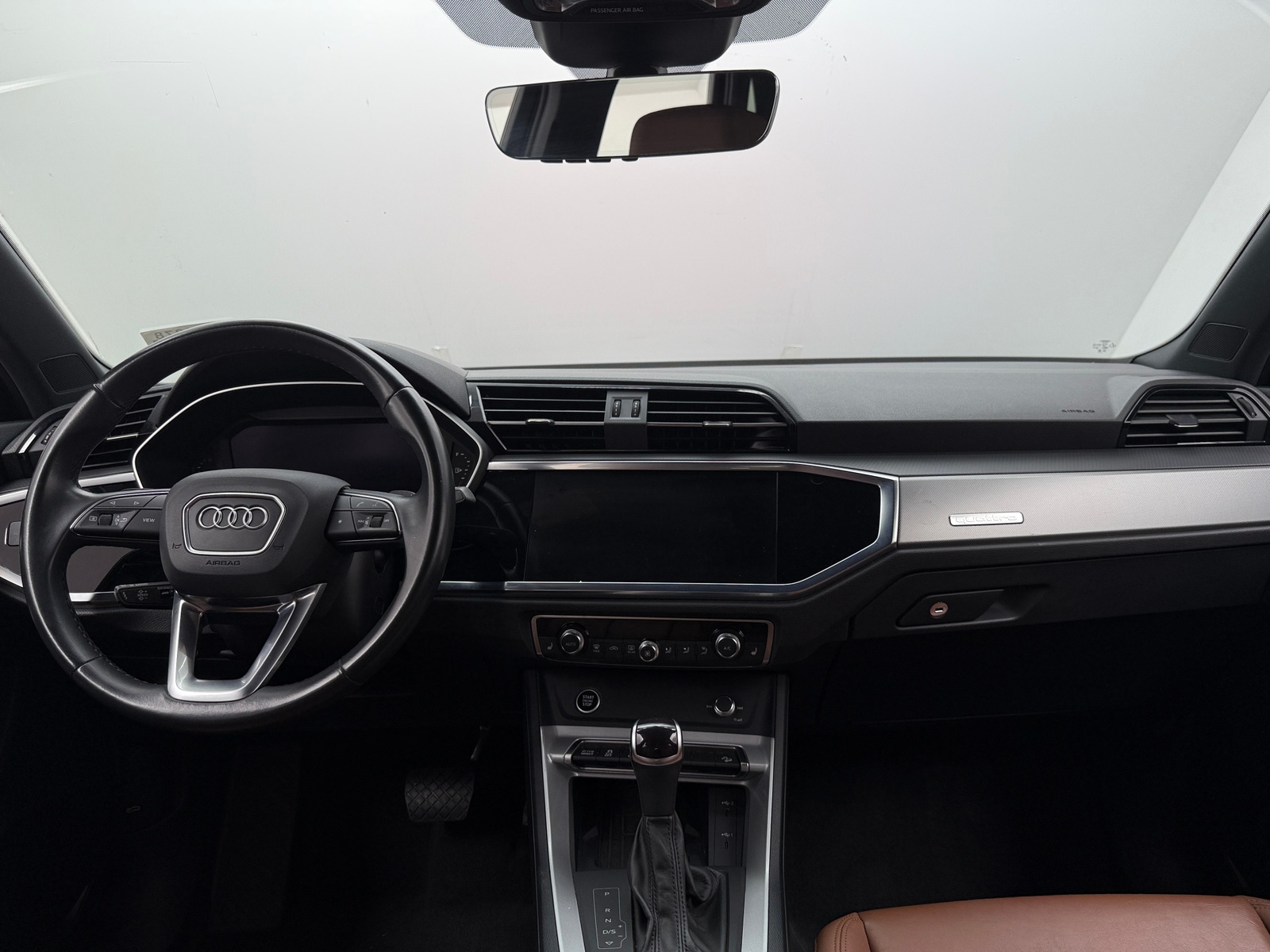 Thumbnail: 2024 Audi Q3 - 2