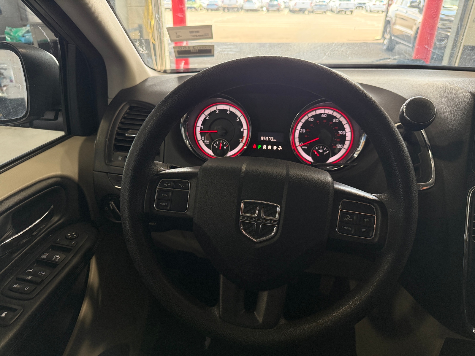 Thumbnail: 2019 Dodge Grand Caravan - 5