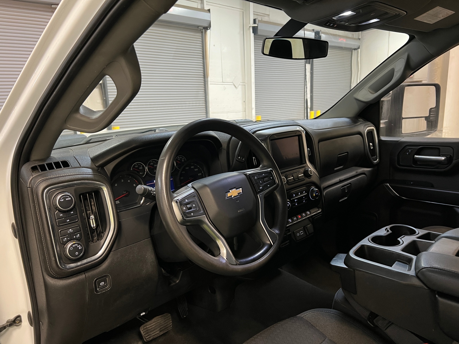Thumbnail: 2021 Chevrolet Silverado 2500 - 3