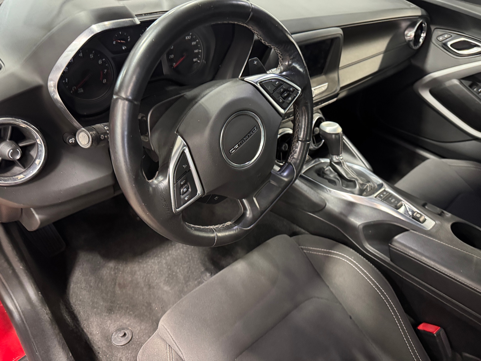 Thumbnail: 2019 Chevrolet Camaro - 3