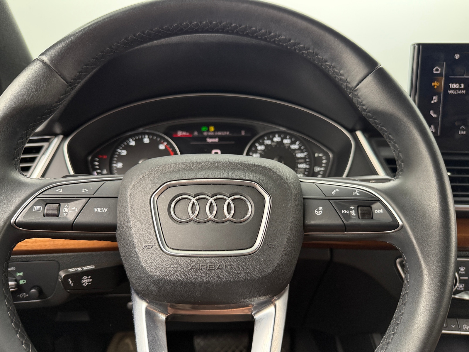 Thumbnail: 2022 Audi Q5 - 4