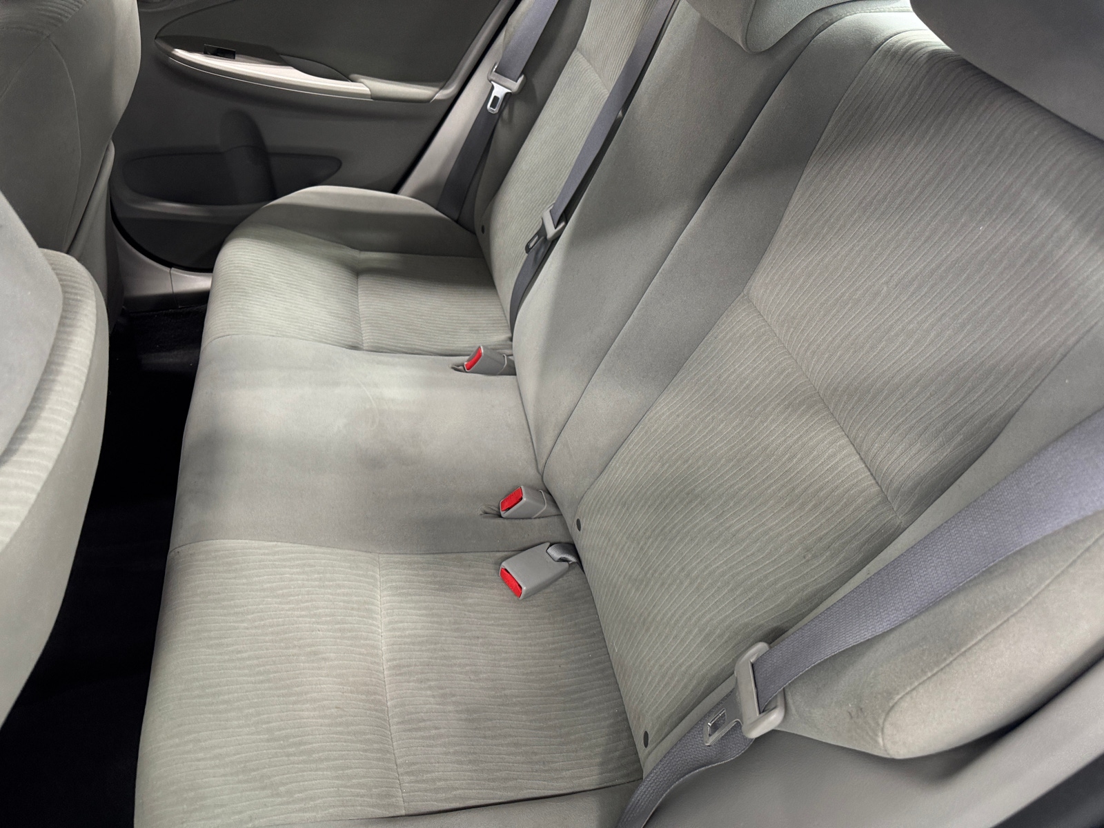 Thumbnail: 2010 Toyota Corolla - 5