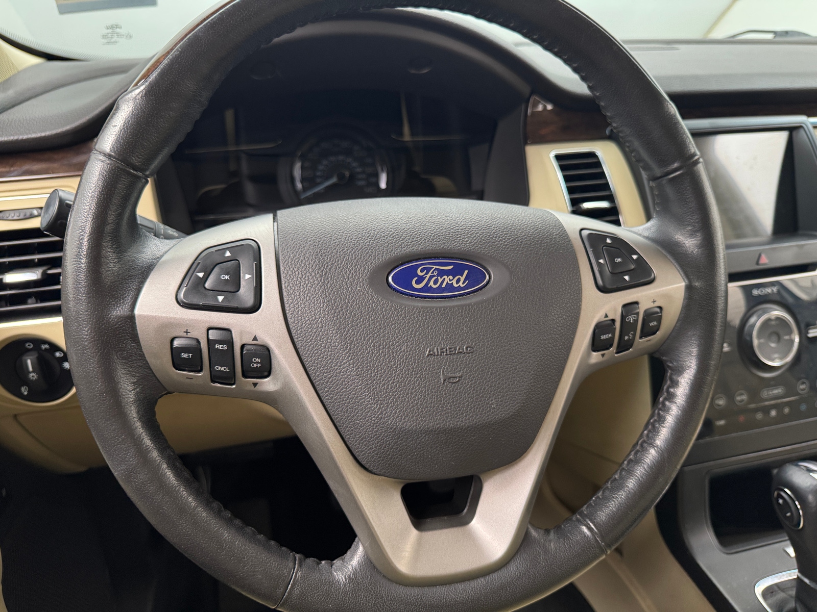 Thumbnail: 2016 Ford Flex - 4
