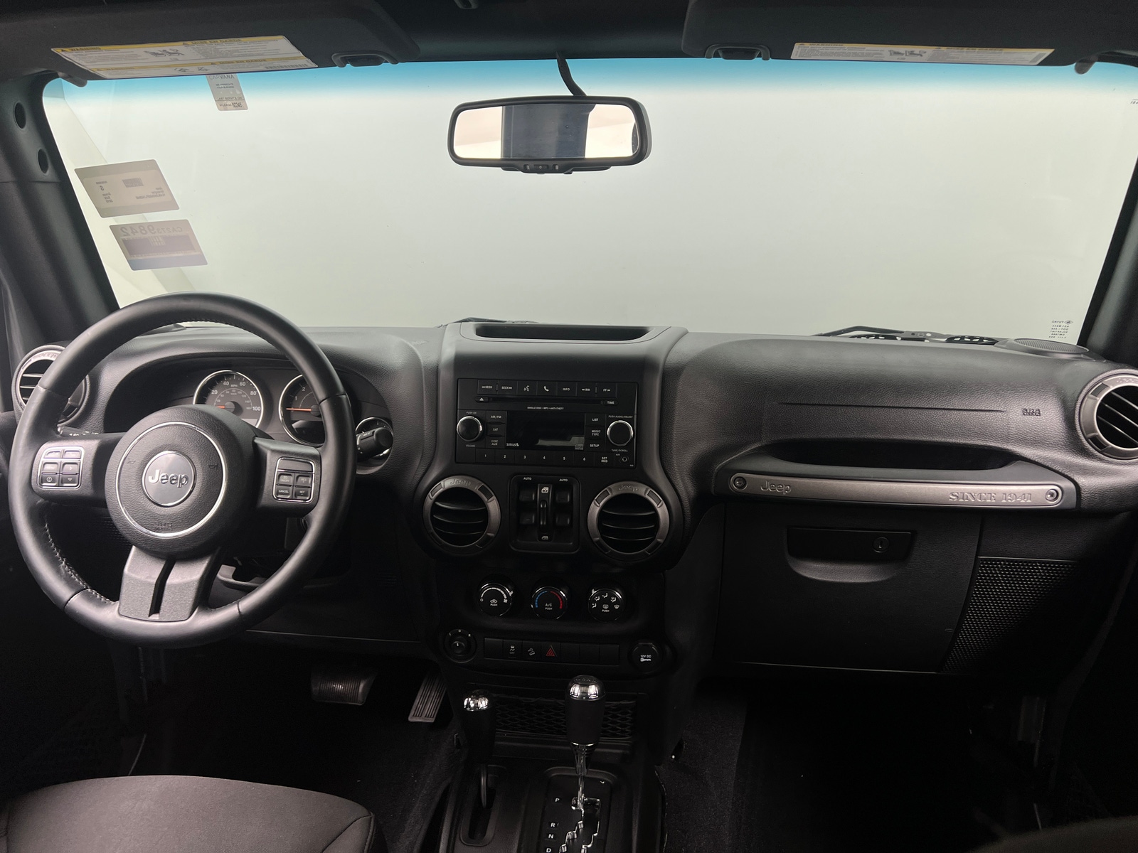 Thumbnail: 2015 Jeep Wrangler - 3