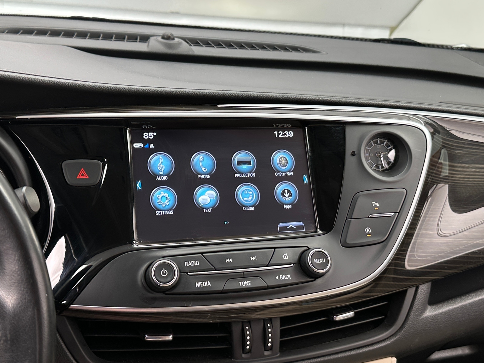 Thumbnail: 2020 Buick Envision - 3
