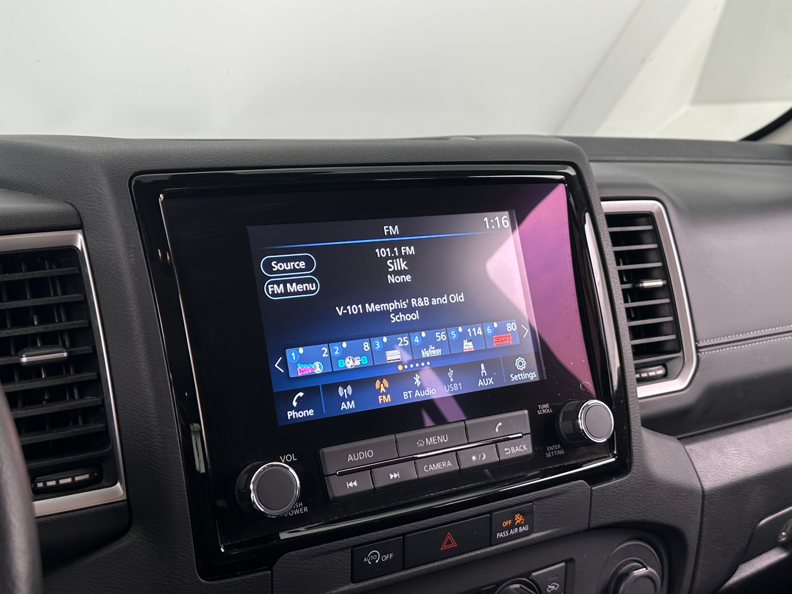 Thumbnail: 2024 Nissan Frontier - 4
