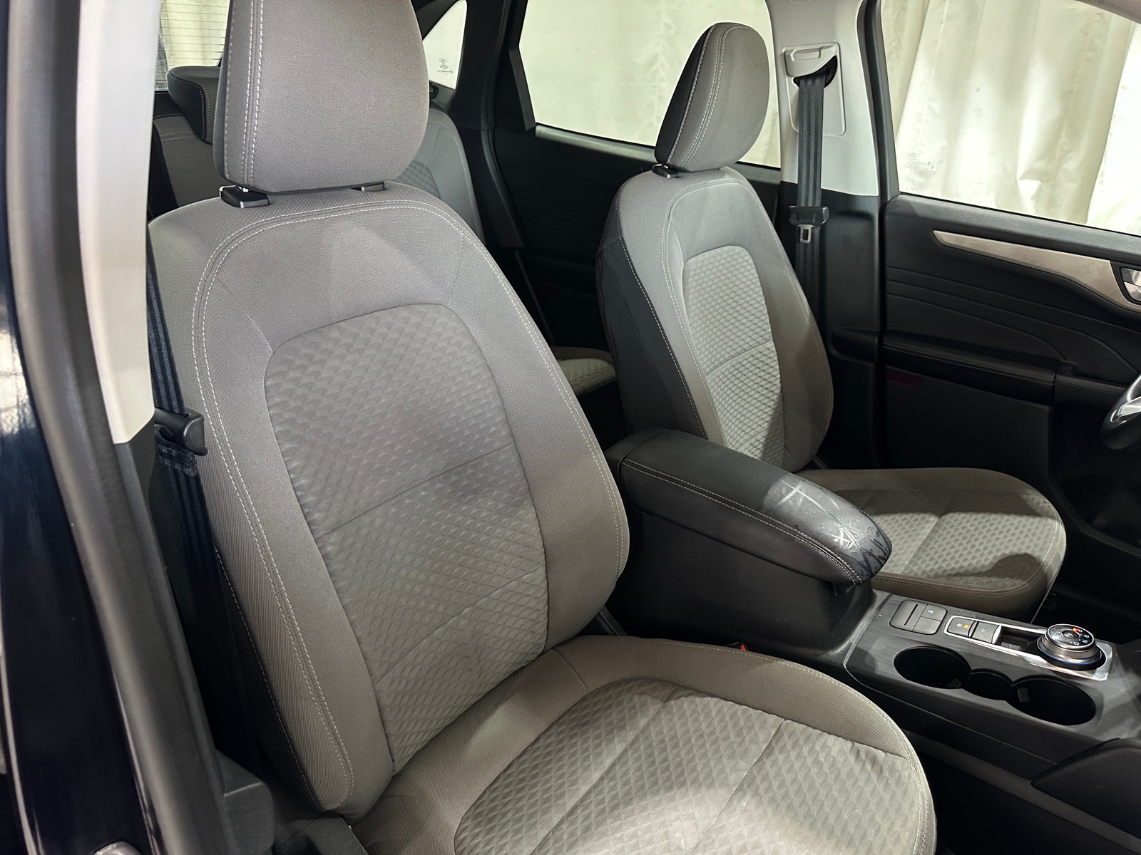 Thumbnail: 2021 Ford Escape - 2