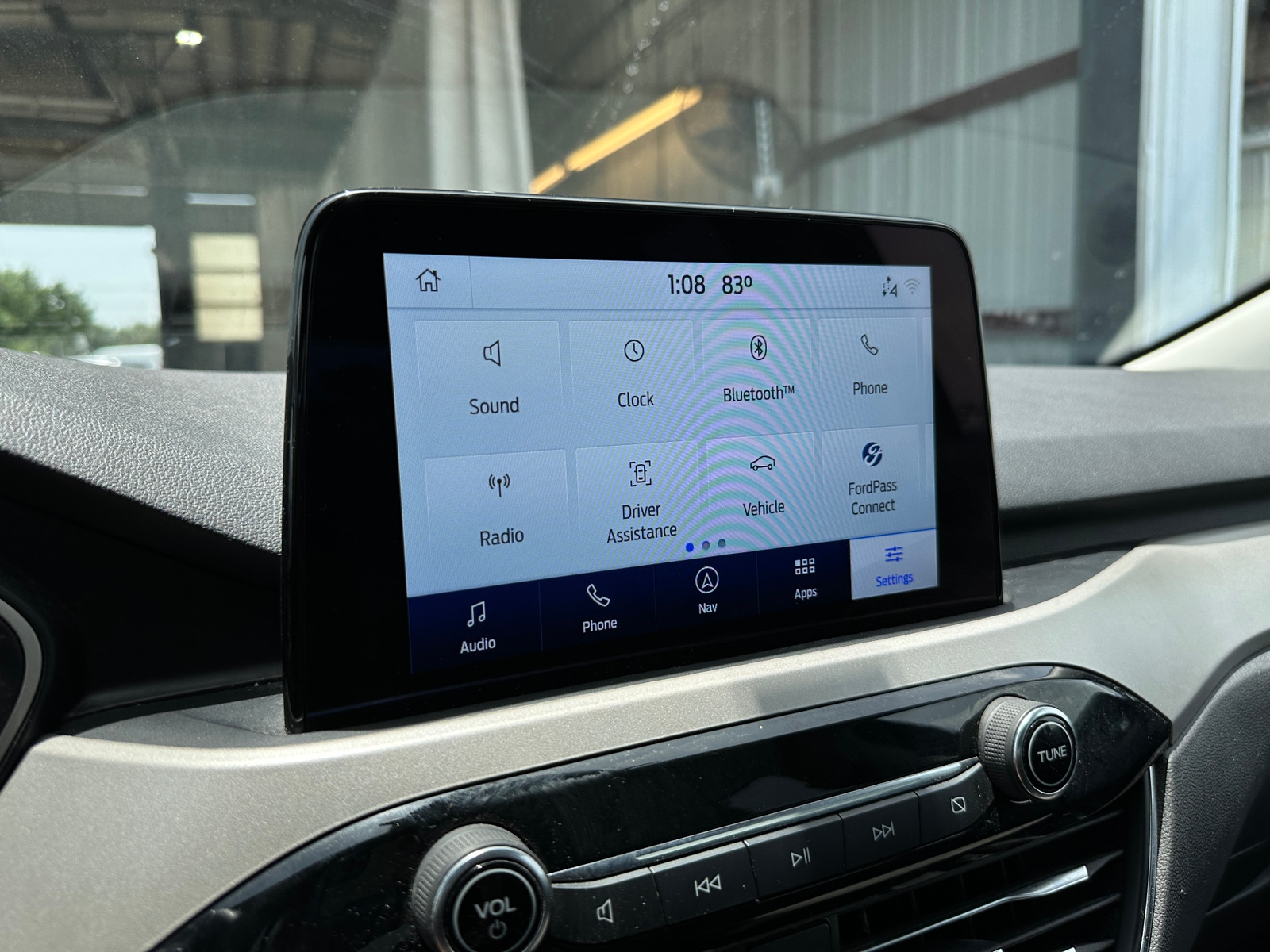 Thumbnail: 2021 Ford Escape - 4