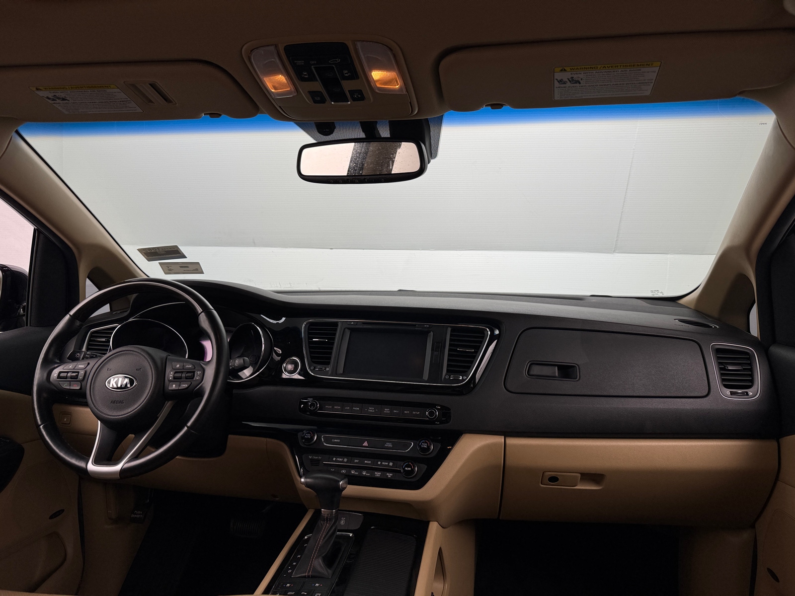 Thumbnail: 2018 Kia Sedona - 2