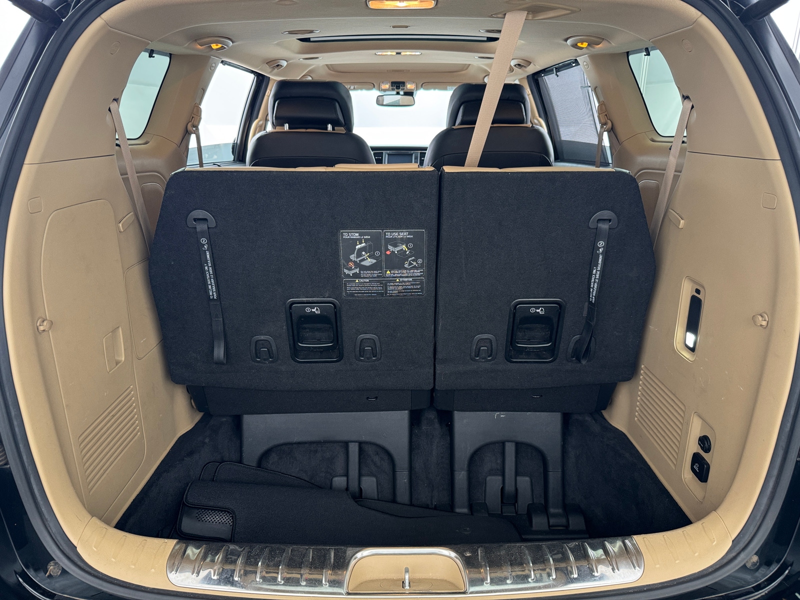 Thumbnail: 2018 Kia Sedona - 6