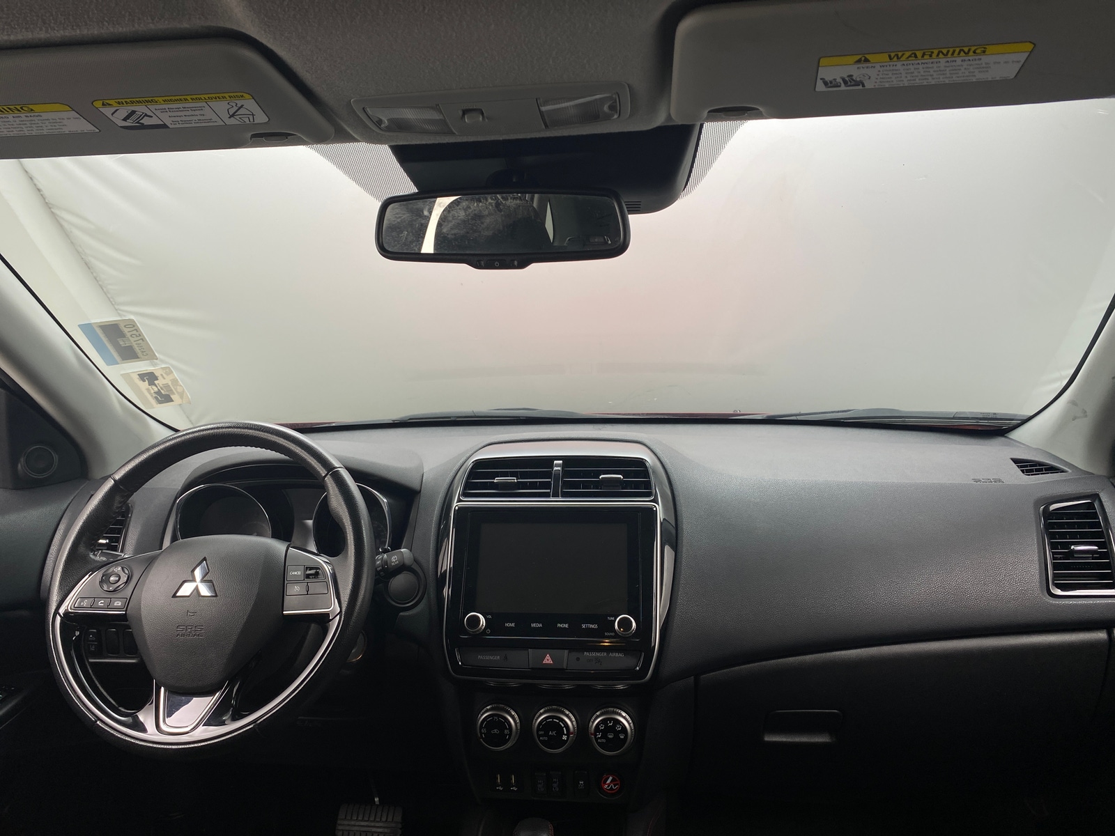 Thumbnail: 2022 Mitsubishi Outlander Sport - 3