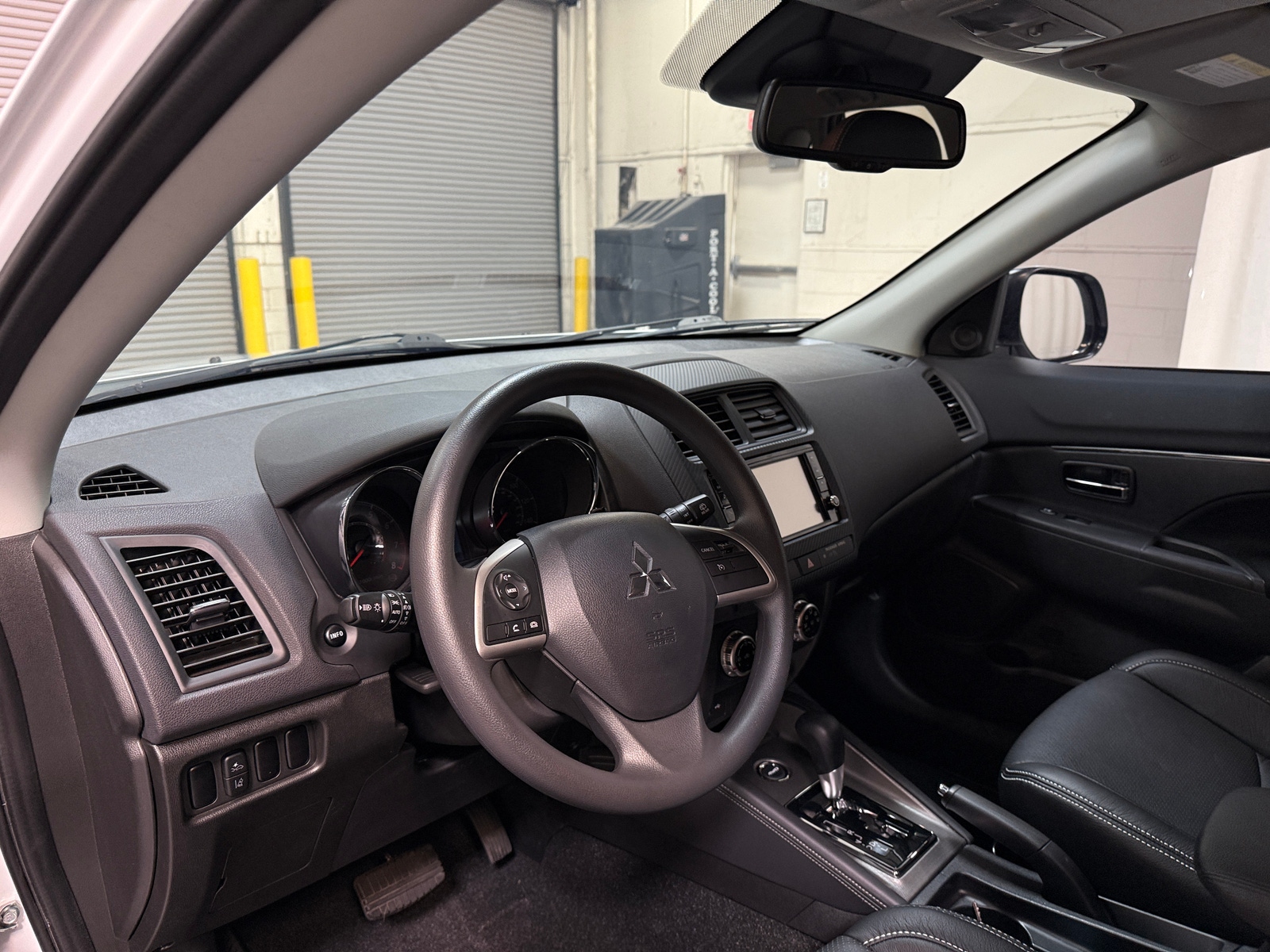 Thumbnail: 2024 Mitsubishi Outlander Sport - 3