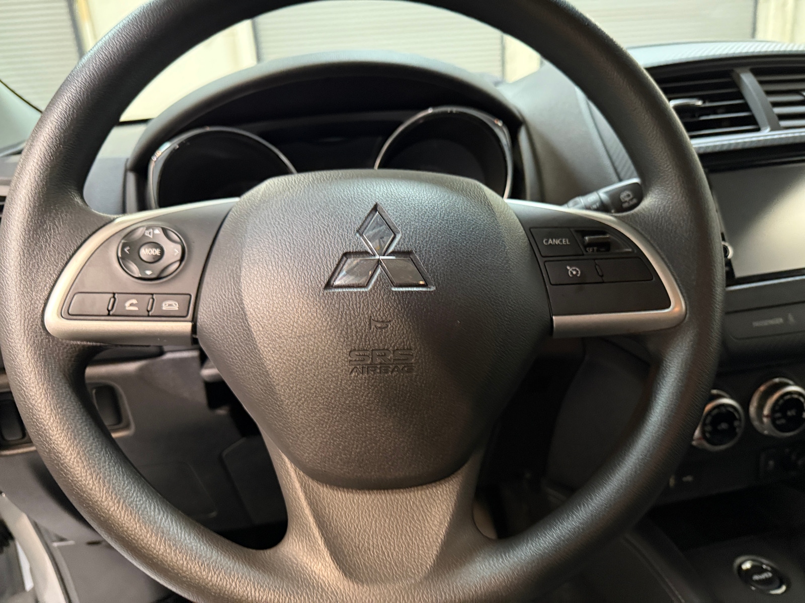 Thumbnail: 2024 Mitsubishi Outlander Sport - 5