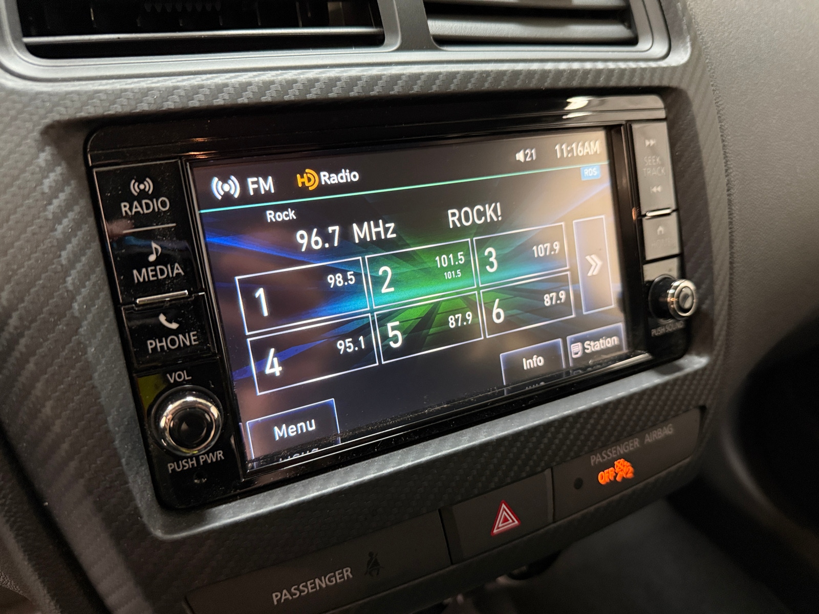 Thumbnail: 2024 Mitsubishi Outlander Sport - 4