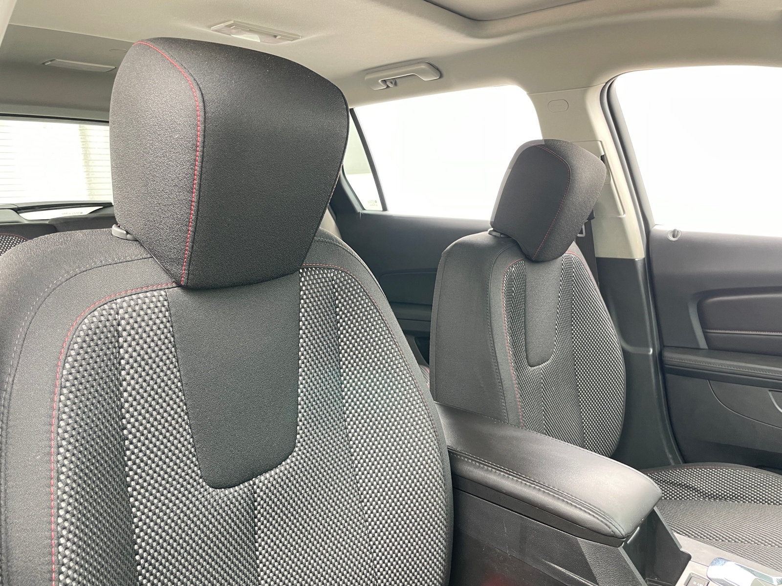 Thumbnail: 2016 GMC Terrain - 2