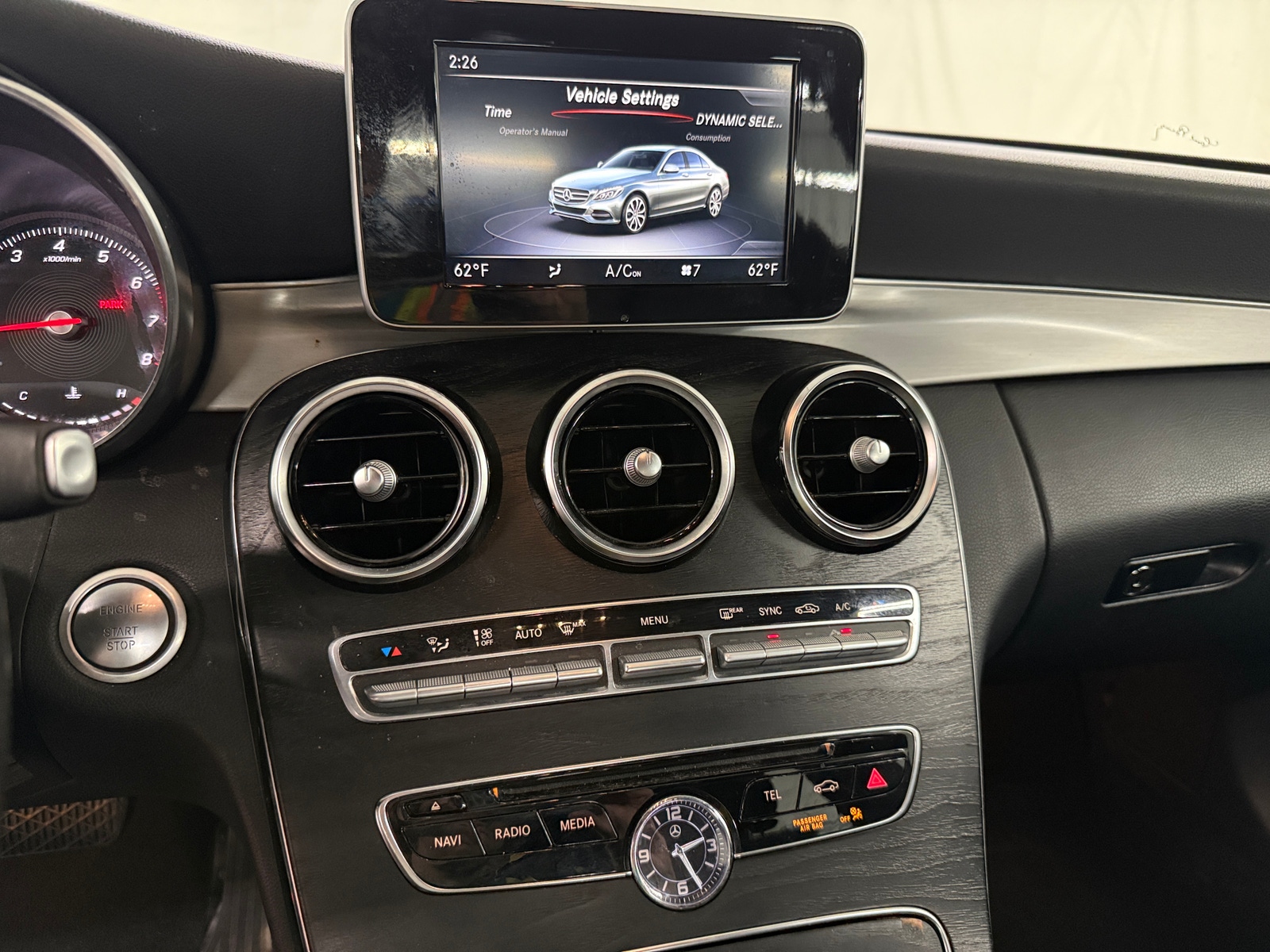 Thumbnail: 2018 Mercedes-Benz C-Class - 3