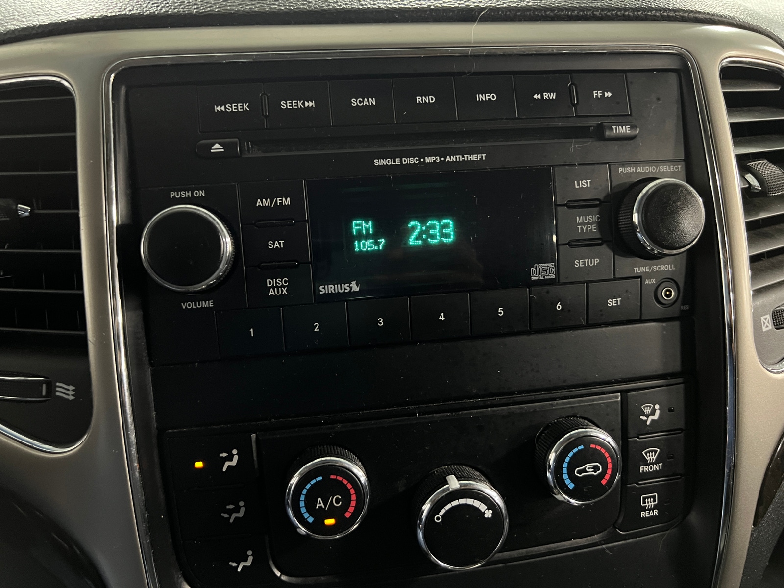 Thumbnail: 2012 Jeep Grand Cherokee - 4