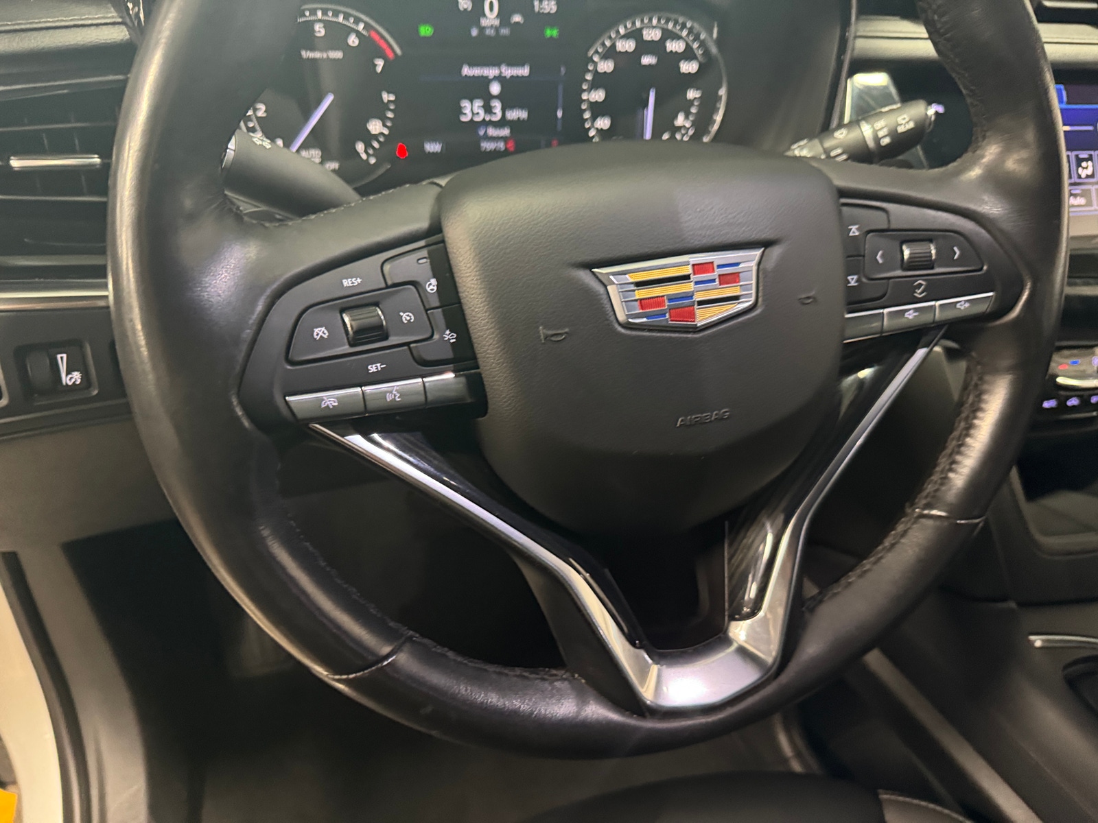 Thumbnail: 2020 Cadillac XT6 - 4