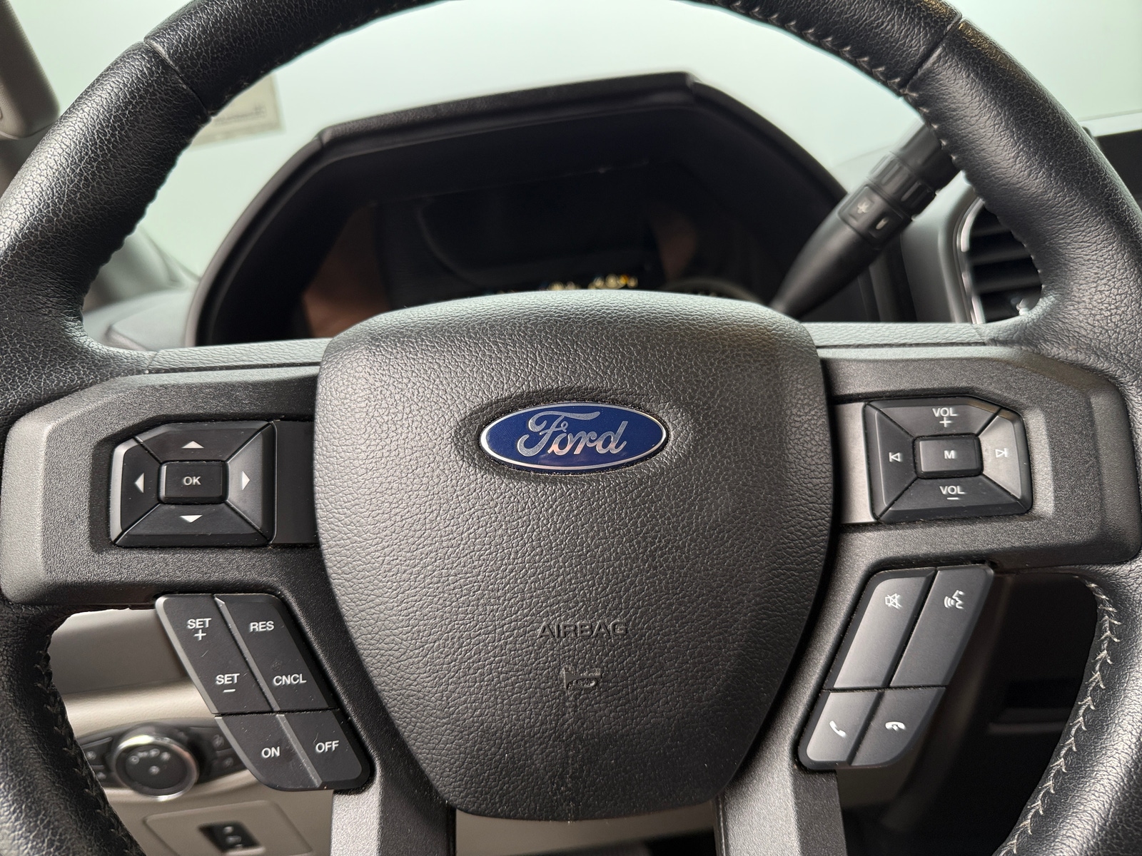 Thumbnail: 2015 Ford Econoline - 5