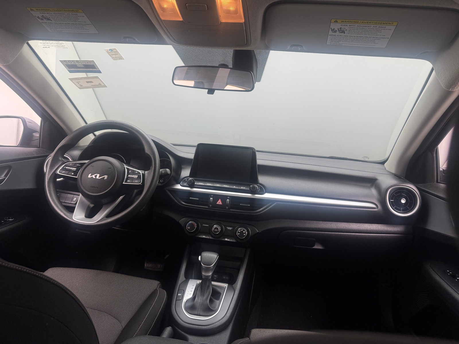 Thumbnail: 2023 Kia Forte - 3