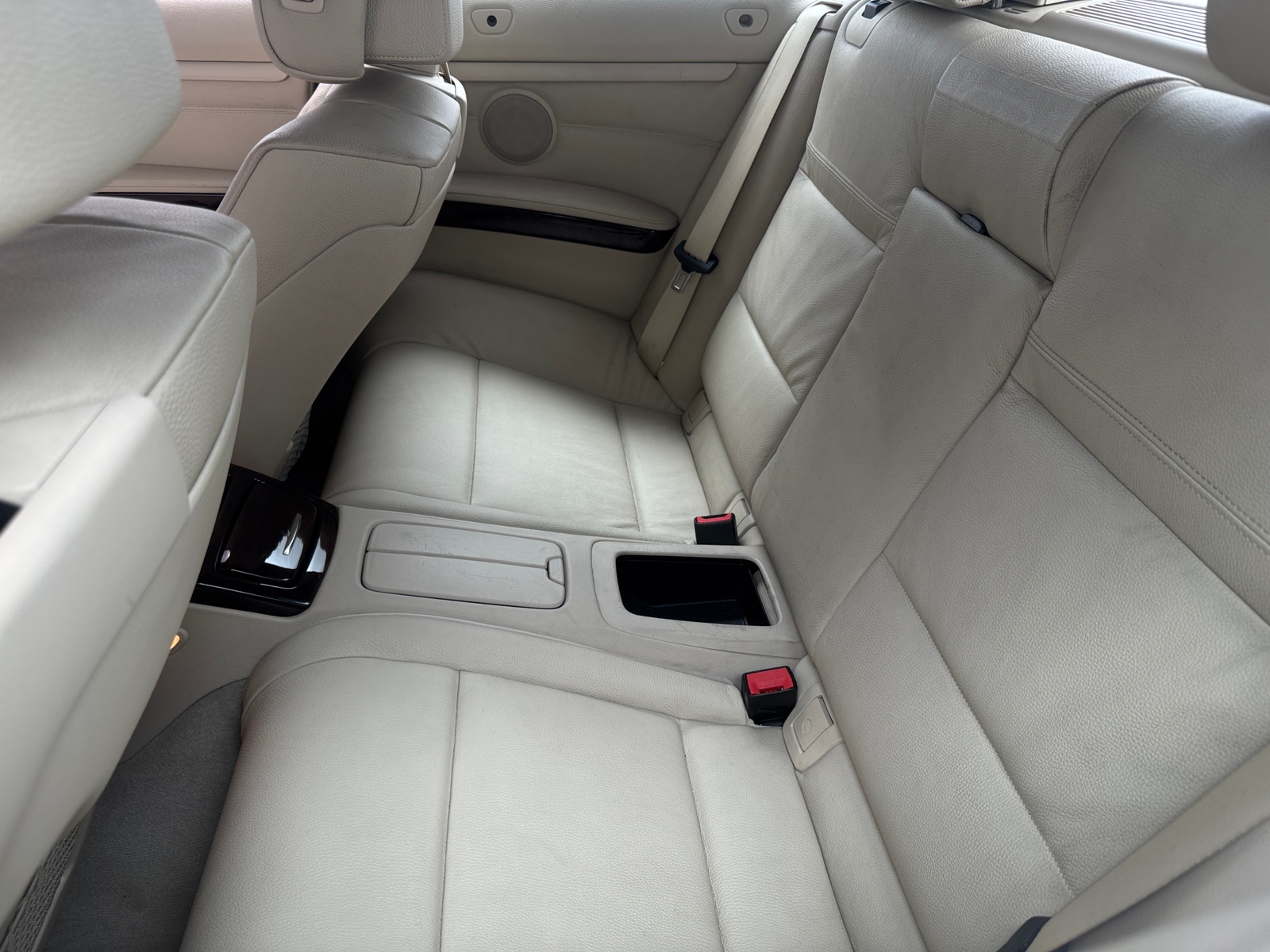 Thumbnail: 2011 BMW 3 Series - 5