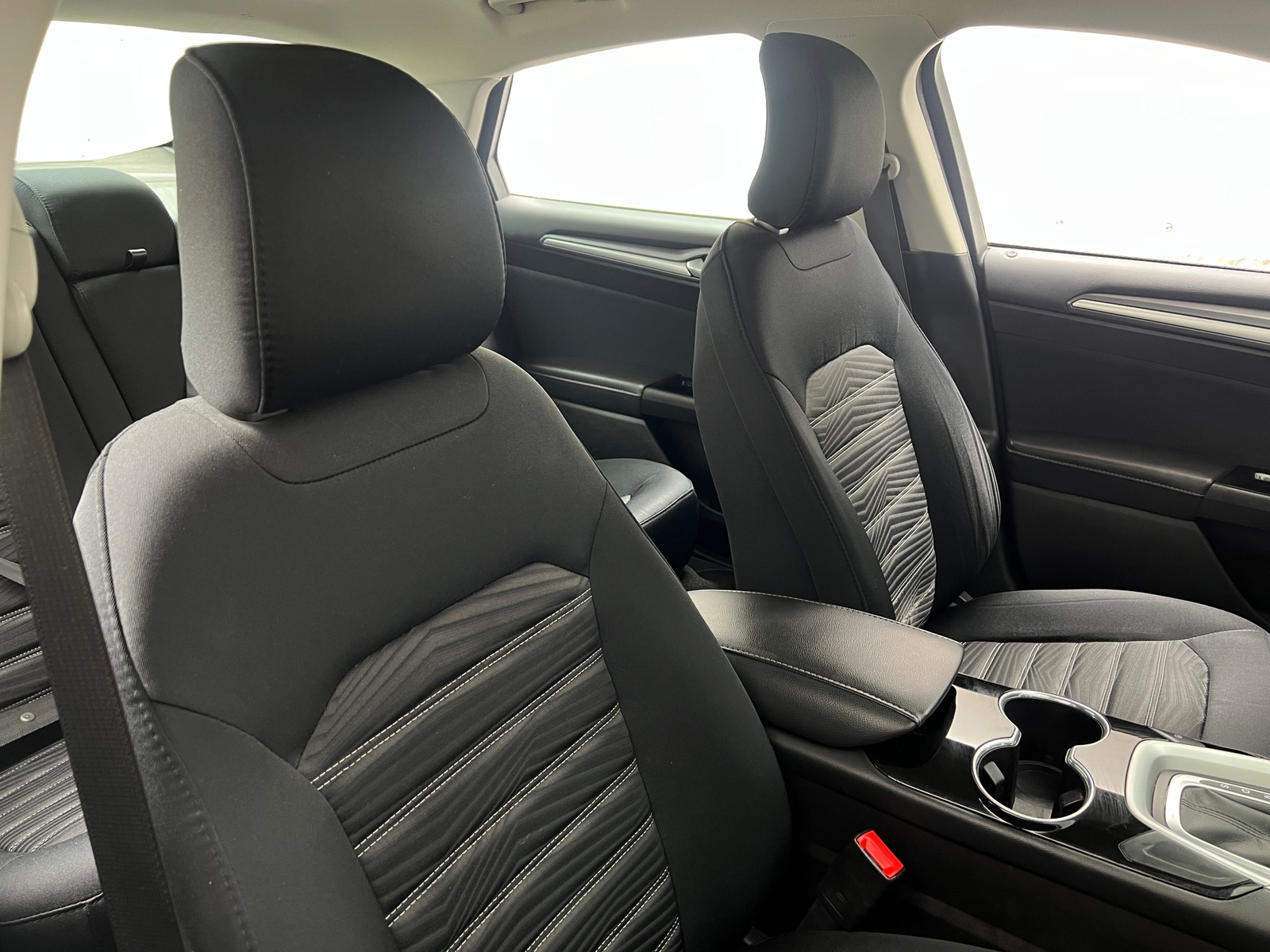 Thumbnail: 2016 Ford Fusion - 2