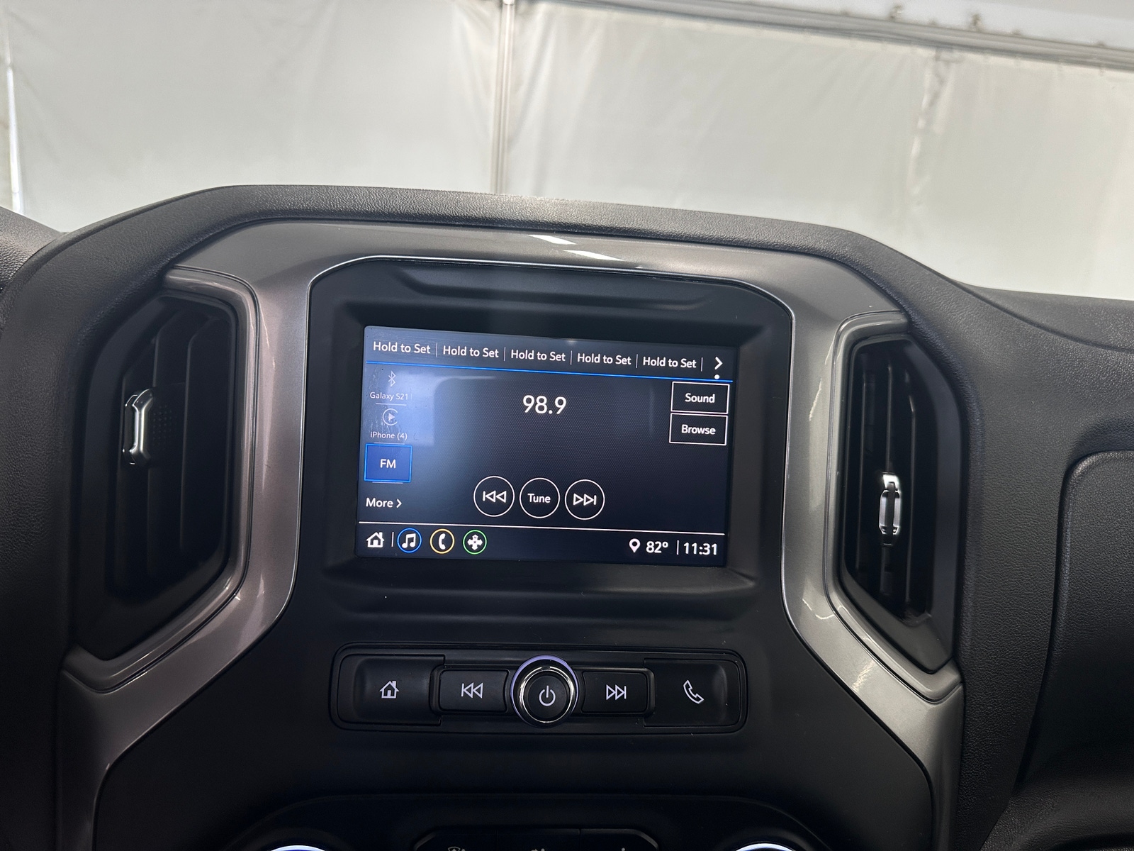 Thumbnail: 2024 Chevrolet Silverado 1500 - 3