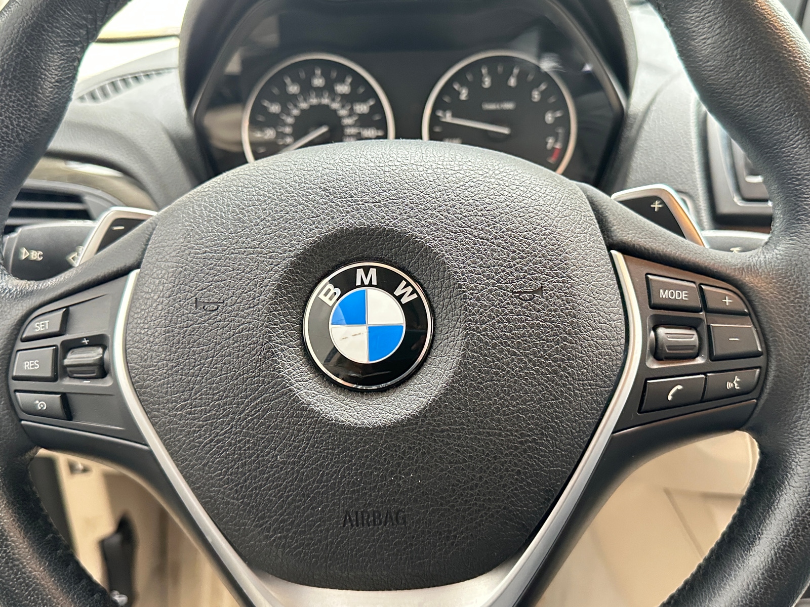 Thumbnail: 2015 BMW 2 Series - 3