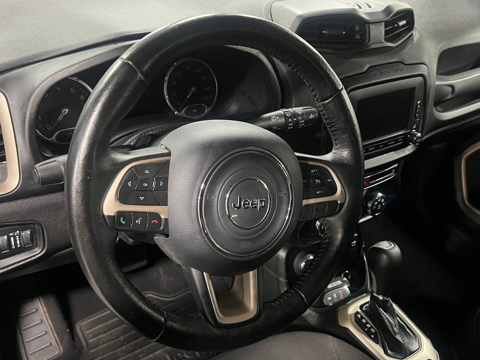 Thumbnail: 2017 Jeep Renegade - 5
