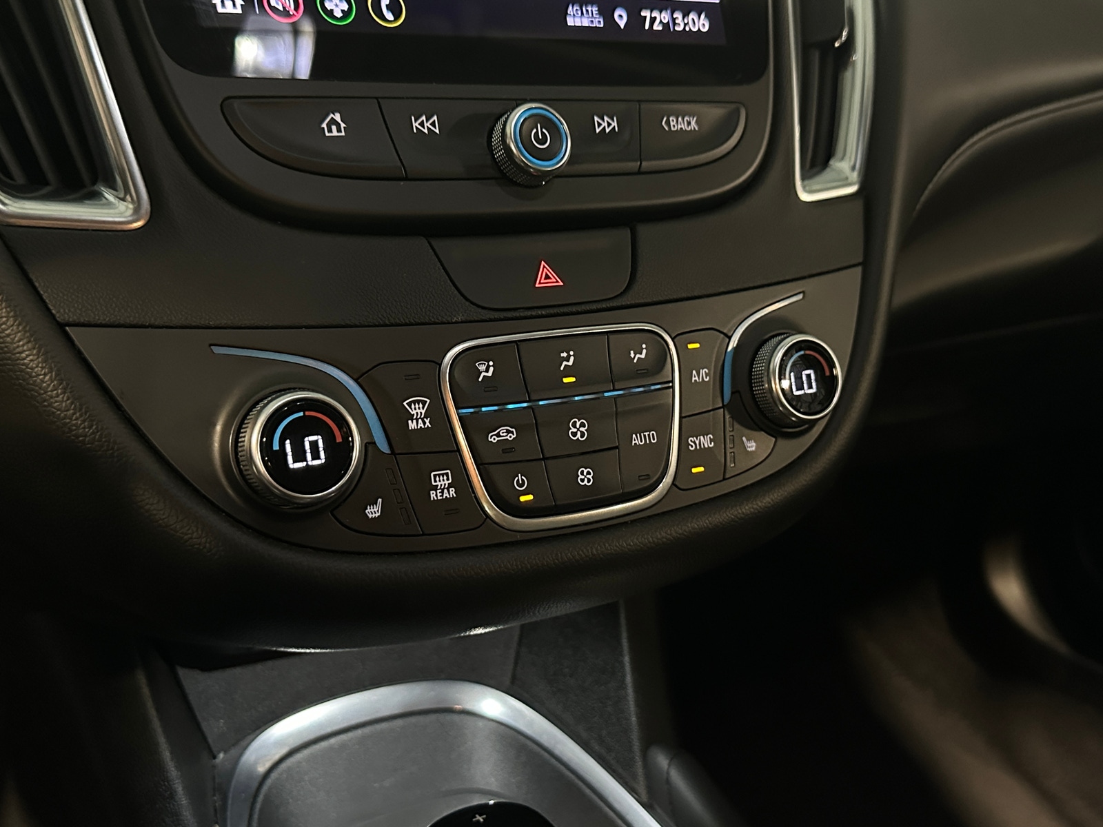 Thumbnail: 2019 Chevrolet Malibu - 3