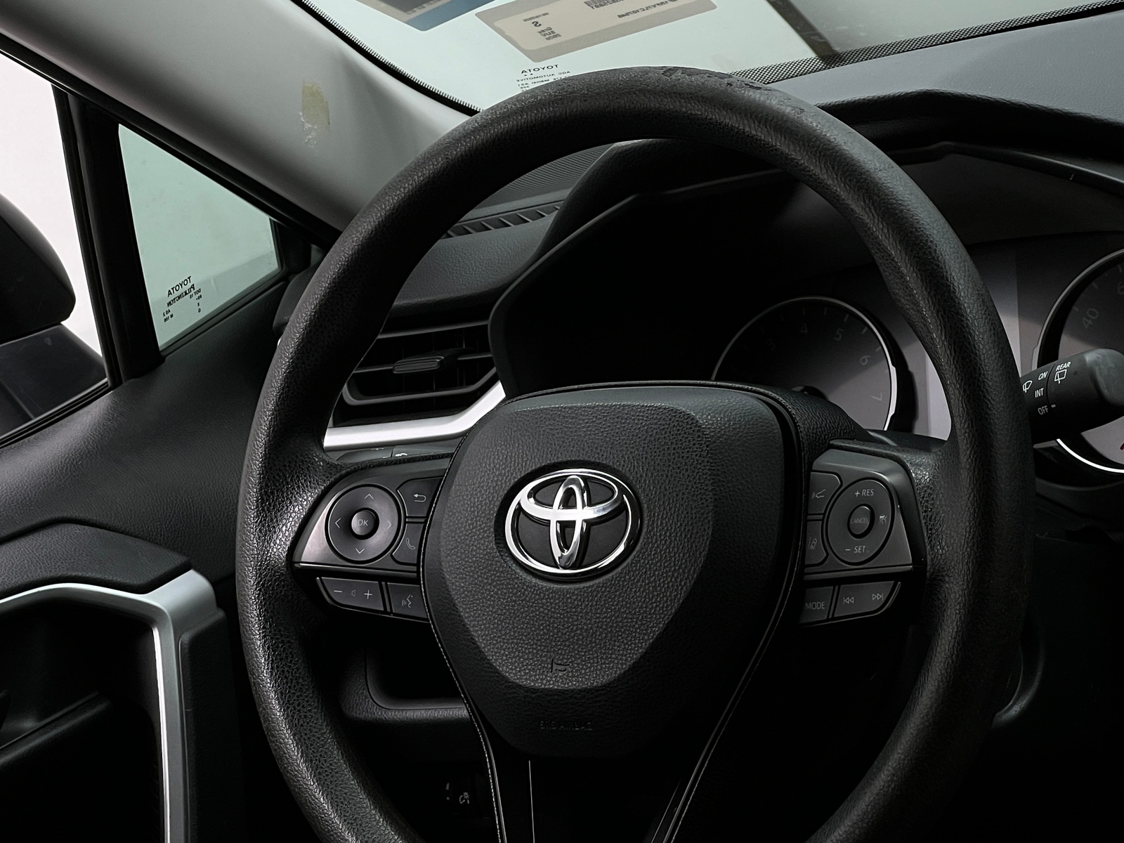 Thumbnail: 2020 Toyota RAV4 - 5