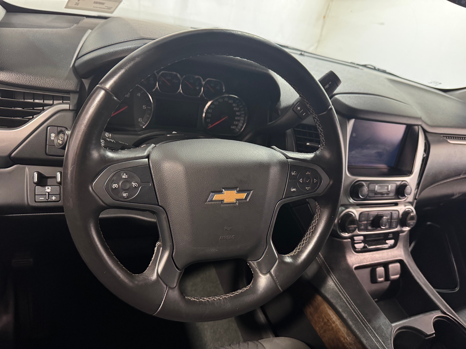 Thumbnail: 2016 Chevrolet Tahoe - 5