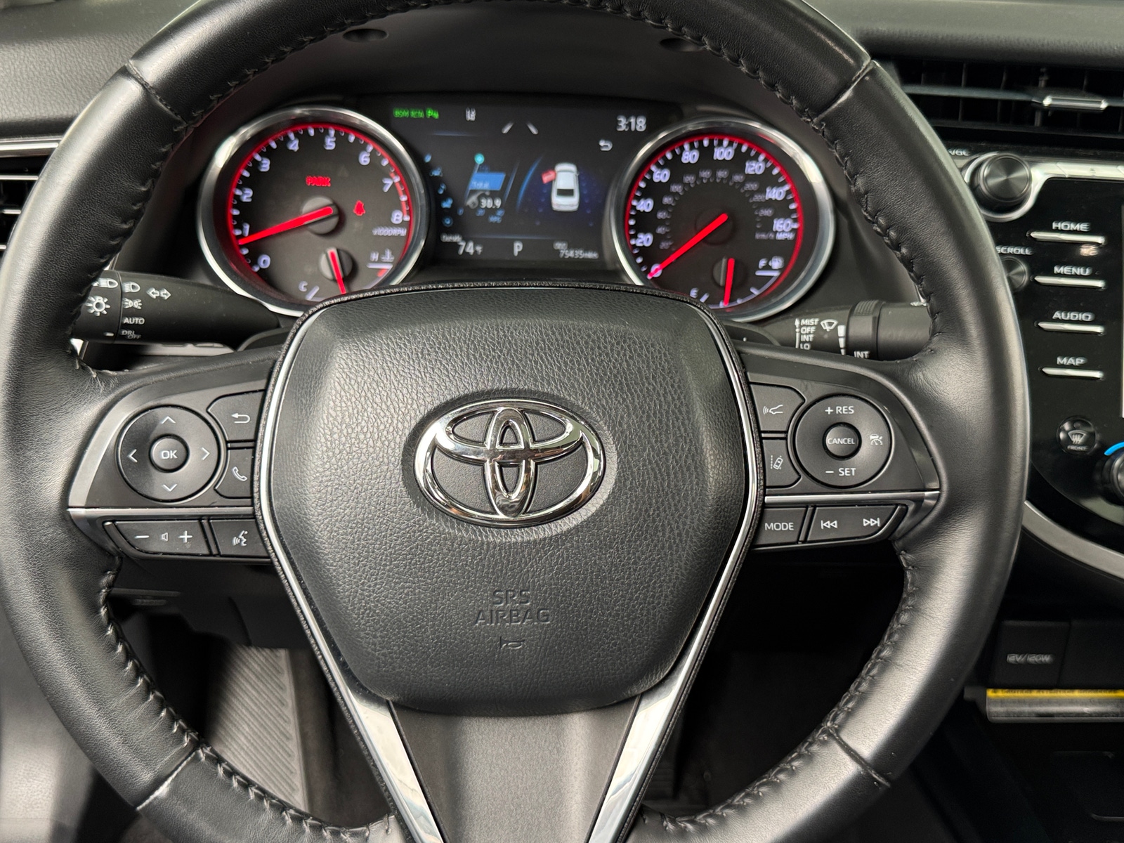 Thumbnail: 2019 Toyota Camry - 4