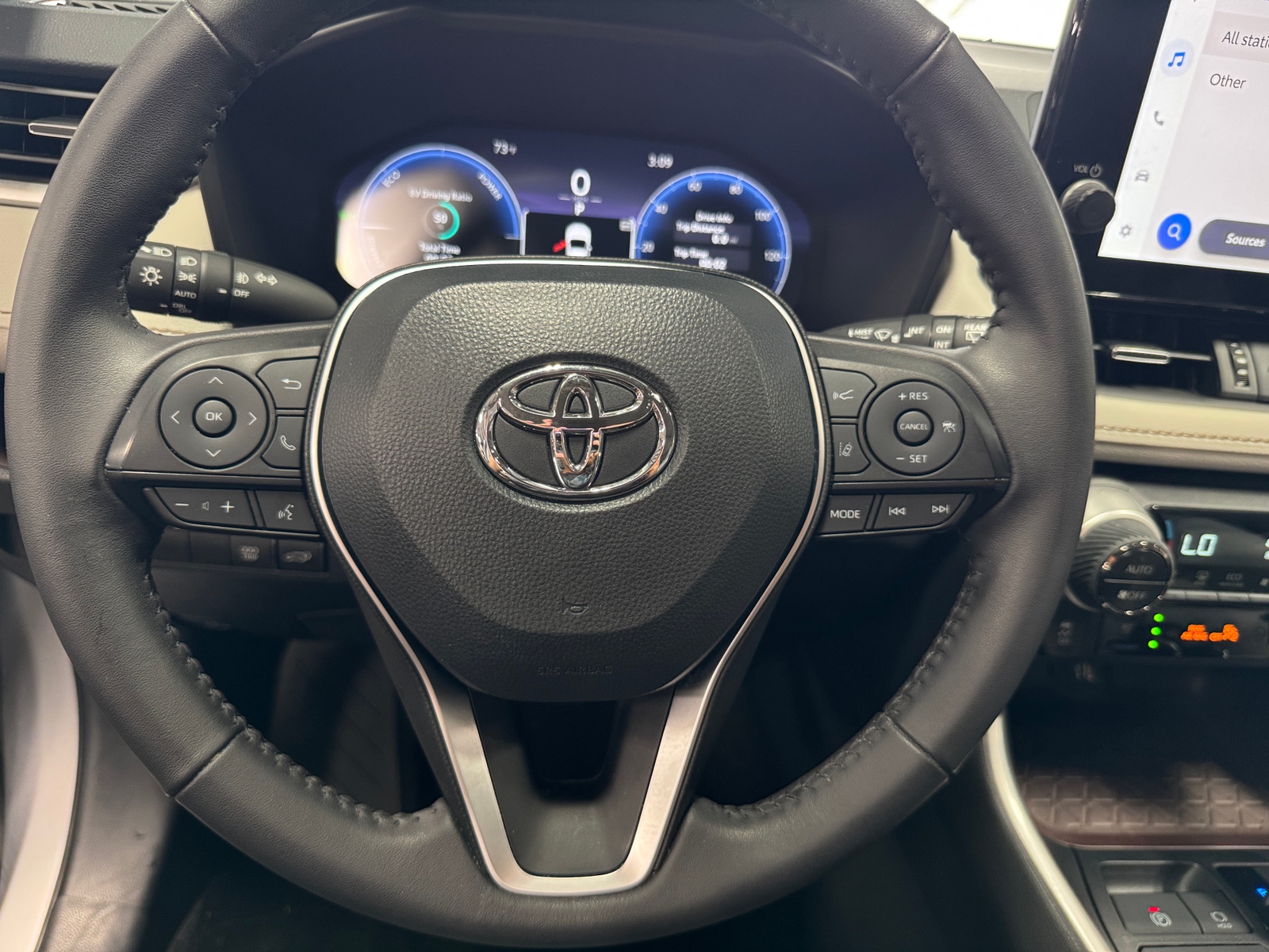 Thumbnail: 2024 Toyota RAV4 - 4