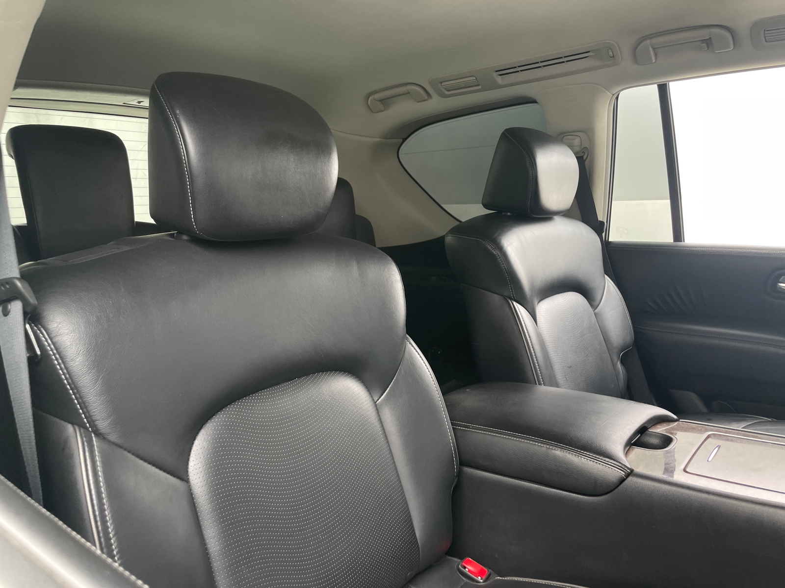 Thumbnail: 2016 INFINITI QX80 - 5
