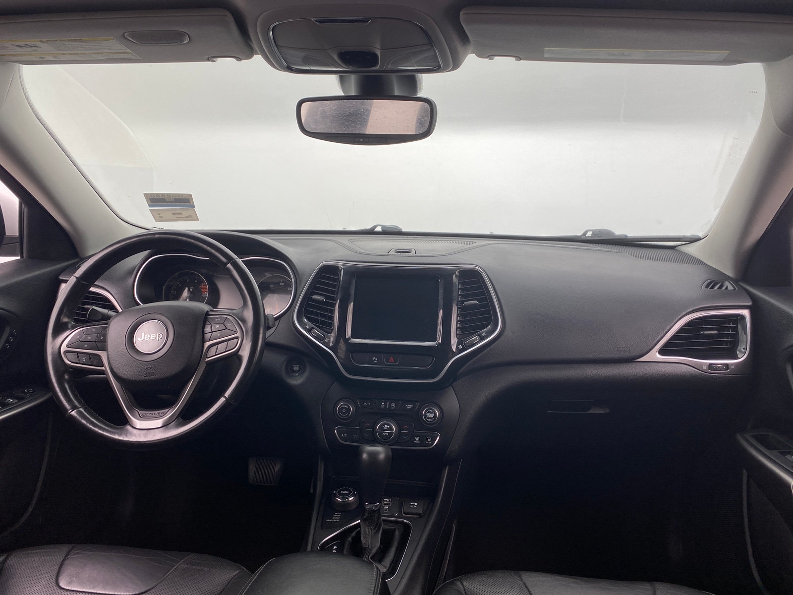 Thumbnail: 2020 Jeep Cherokee - 2
