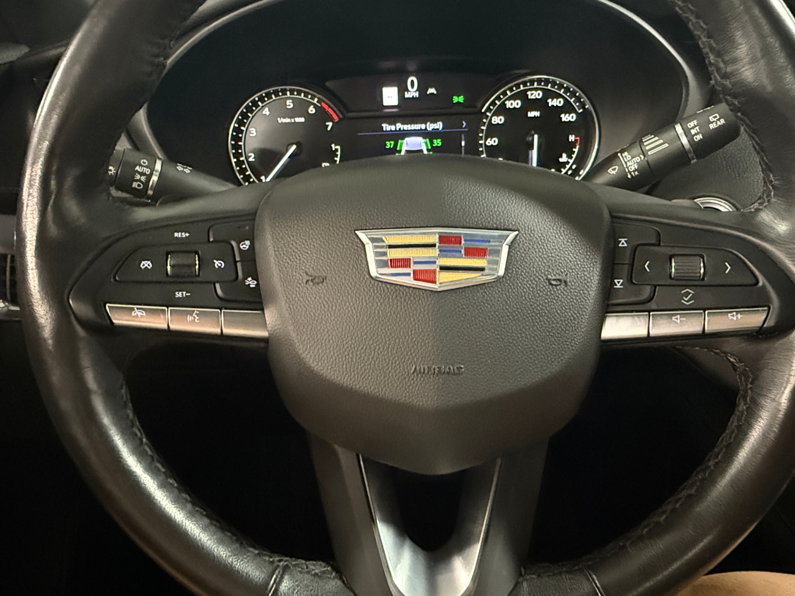 Thumbnail: 2020 Cadillac XT4 - 4
