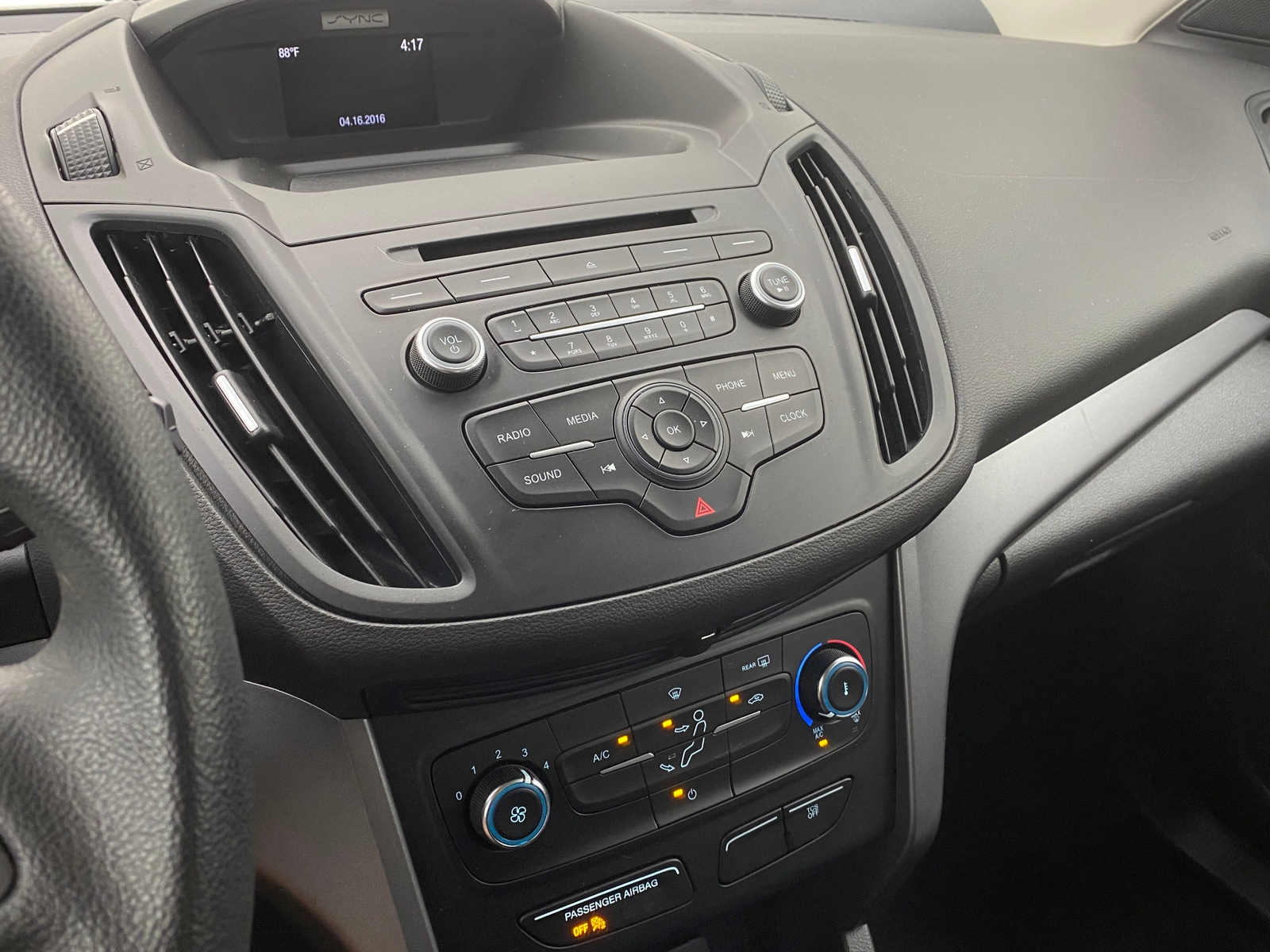 Thumbnail: 2017 Ford Escape - 4