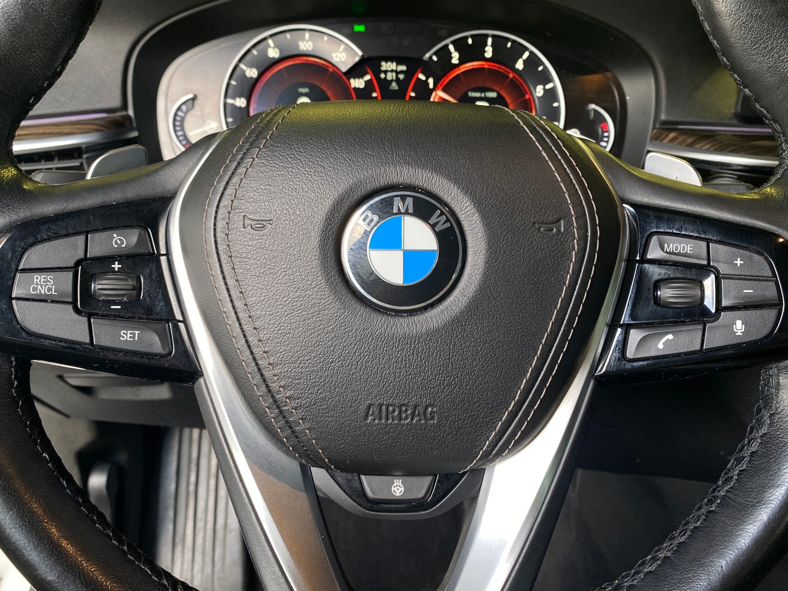 Thumbnail: 2018 BMW 5 Series - 4