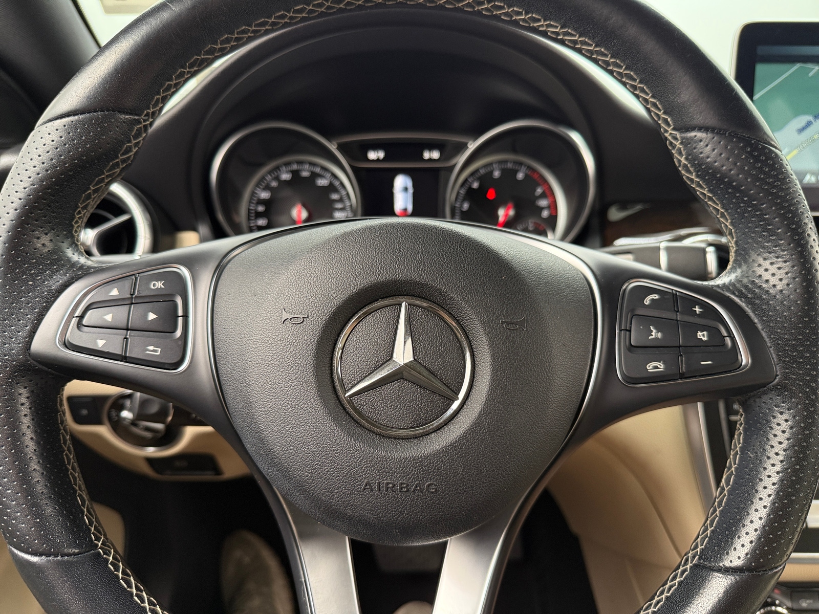 Thumbnail: 2019 Mercedes-Benz CLA - 4