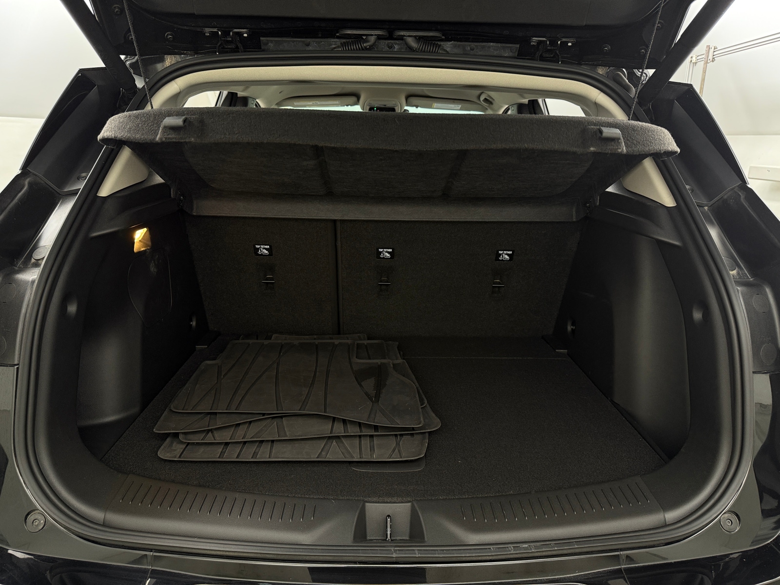 Thumbnail: 2023 Buick Encore GX - 6
