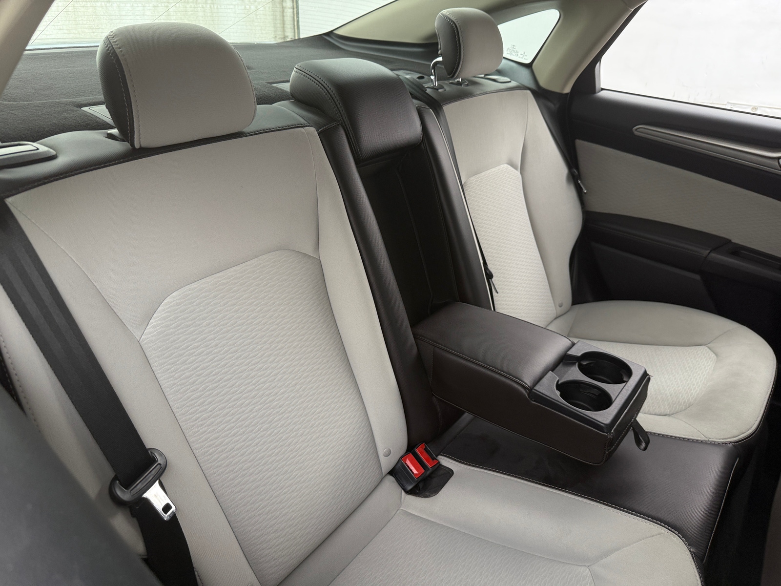 Thumbnail: 2020 Ford Fusion - 6