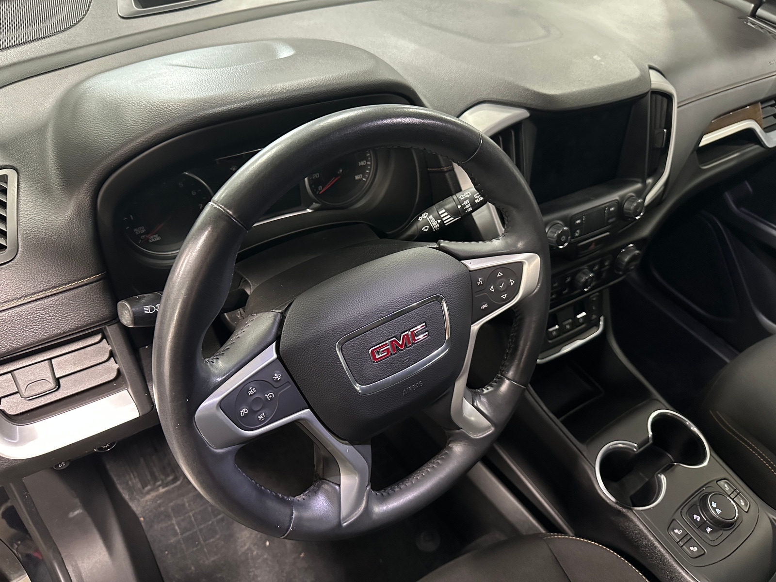 Thumbnail: 2021 GMC Terrain - 3